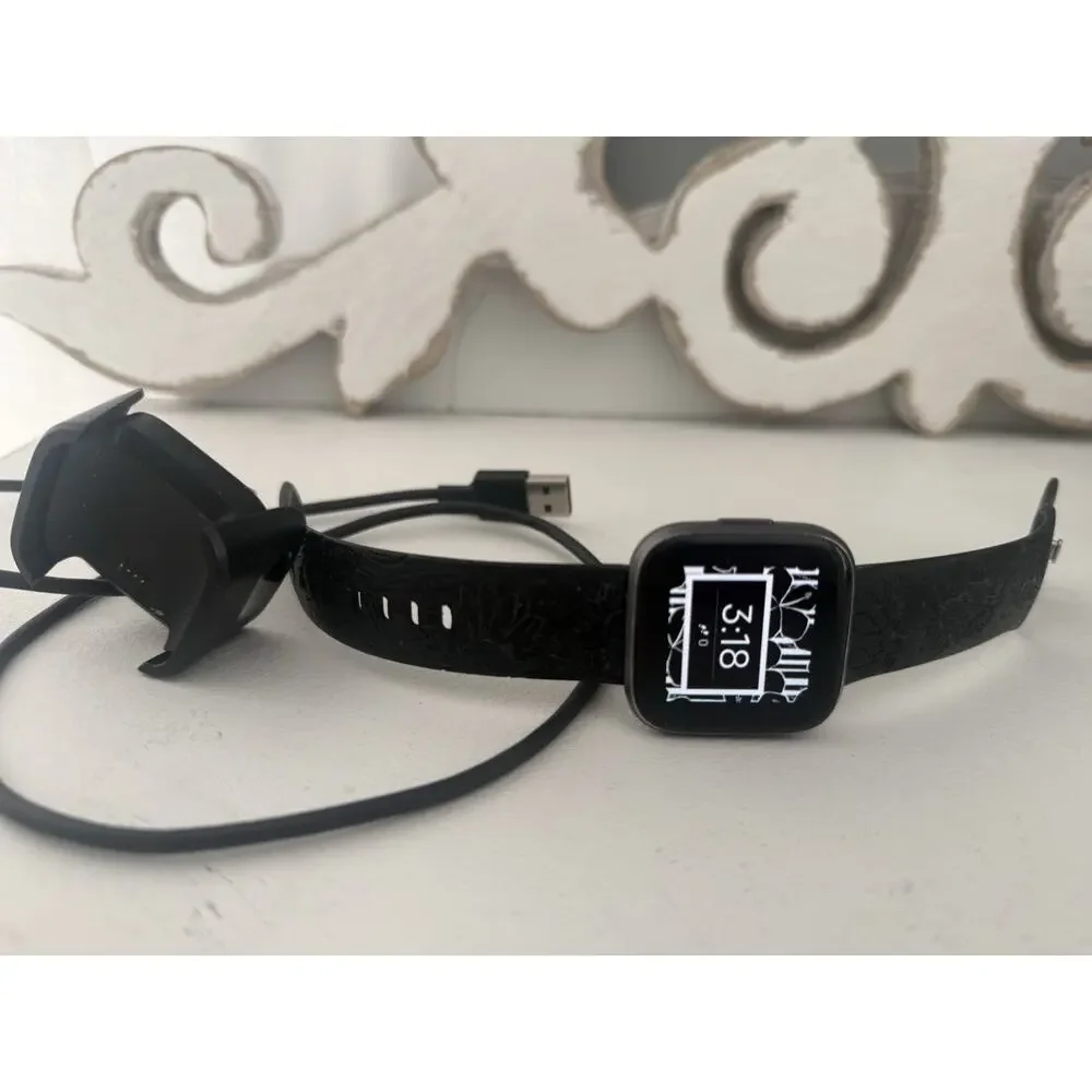 Fitbit Lott 4 Are Tested And Working, The rest Are Untested